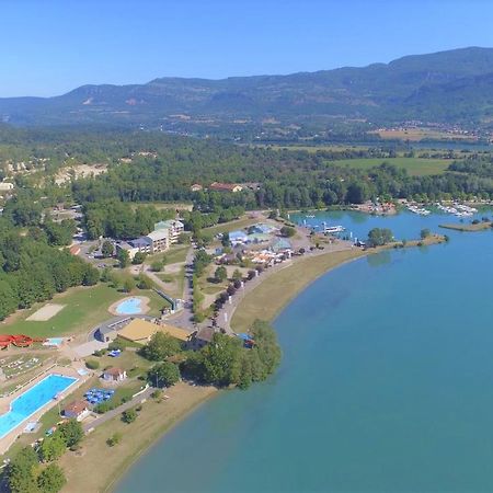 Hôtel Vallée Bleue Montalieu-Vercieu Exterior foto